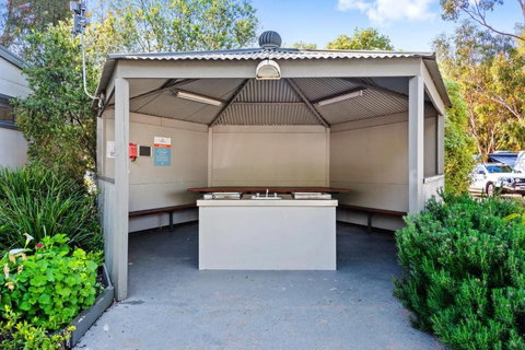 Discovery Parks Melbourne - Travel Agents 0