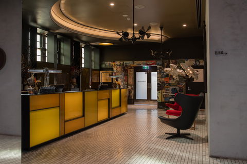 The Old Clare Hotel - Tourism Guide 2