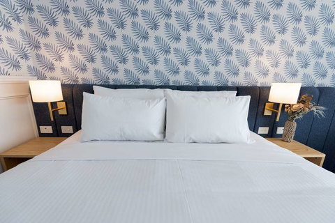 The Beachcomber Hotel & Resort - Tourism Guide 2