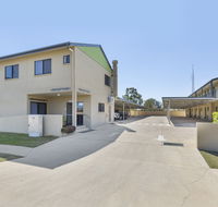 Blackwater Central Motel - Cruises Travel