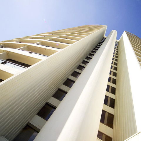 BreakFree Capital Tower - Tourism Guide 1