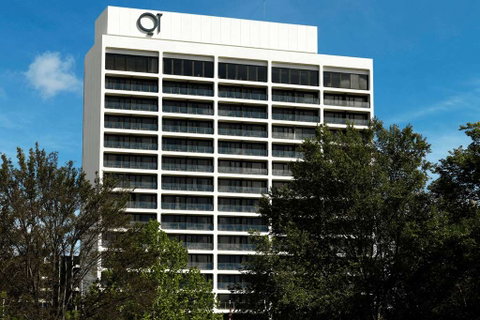 QT Canberra - Tourism Guide 0