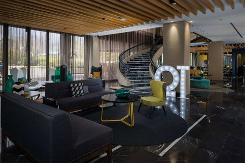 QT Canberra - Tourism Guide 2