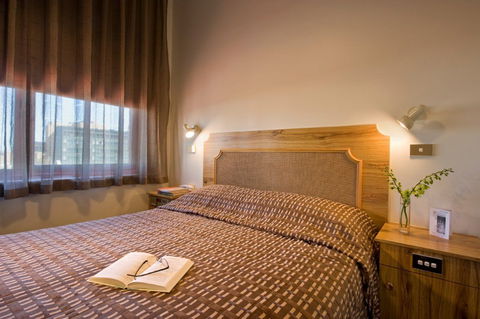 Adelaide Paringa Motel - Tourism Guide 1