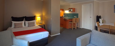 Quest Waterfront Serviced Apartments - Tourism Guide 2