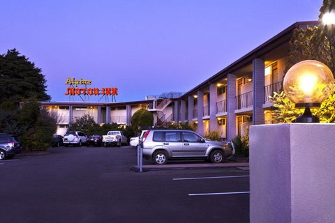 Alpine Motor Inn - Tourism Guide 0
