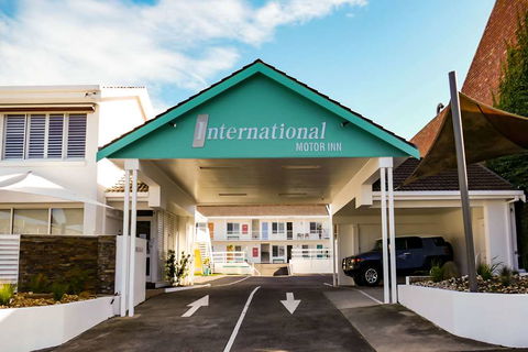 Comfort Inn Warrnambool International - Cruises Travel 1