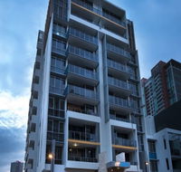 Meriton Suites Southport - Cruises Travel