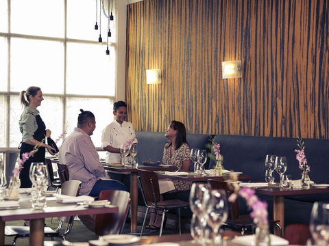 Mercure Hotel Parramatta - Cruises Travel 11