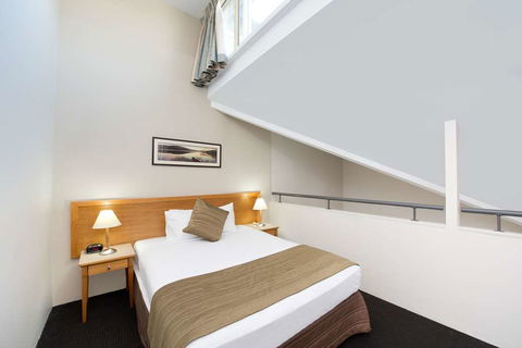 APX Apartments Parramatta - Cruises Travel 10