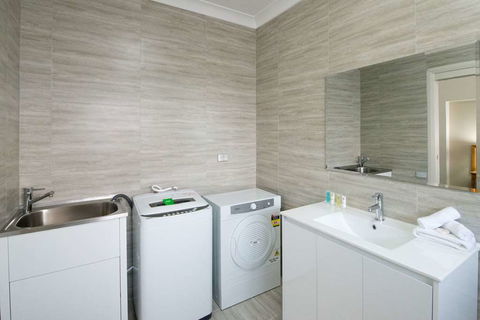 APX Apartments Parramatta - Cruises Travel 14
