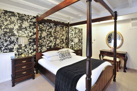 Adeline Bed & Breakfast - Tourism Guide 11