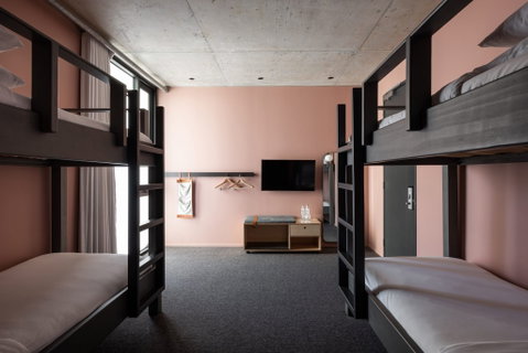 Alex Hotel, Perth - Tourism Guide 5