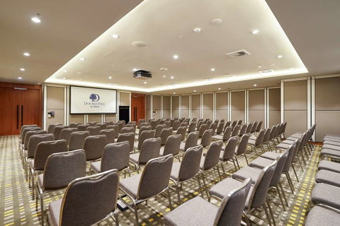 DoubleTree by Hilton Perth Northbridge - Tourism Guide 10