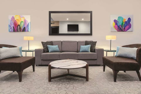 Adina Apartment Hotel Barrack Plaza - Tourism Guide 5