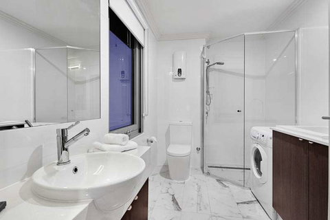 Attika Hotel - Tourism Guide 3