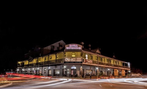 Hotel Northbridge - Tourism Guide 0