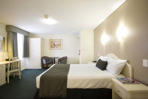 Hotel Northbridge - Tourism Guide 7