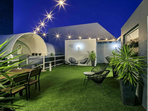 Mercure Hotel Perth - Tourism Guide 15