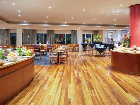 Novotel Perth Langley - Tourism Guide 13