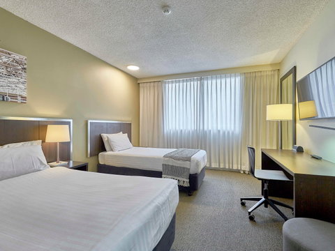 Mercure Perth On Hay - Tourism Guide 2
