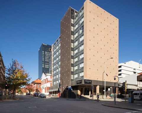 Pensione Hotel Perth - Tourism Guide 0