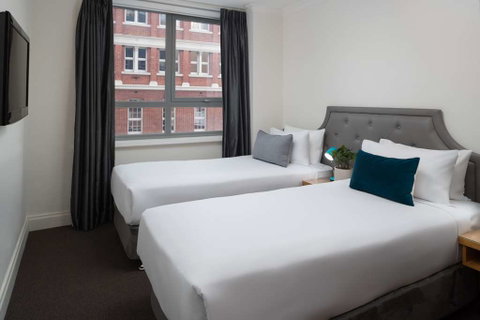 Pensione Hotel Perth - Tourism Guide 11
