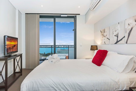 Astra Apartments Perth - Tourism Guide 12