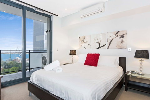 Astra Apartments Perth - Tourism Guide 13