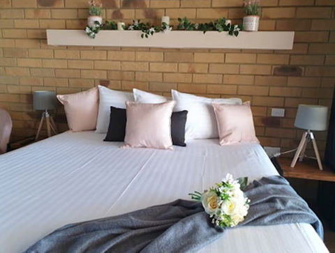 Abacus Motel Mount Isa - Tourism Guide 3