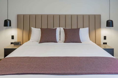 Abode Belconnen - Tourism Guide 1