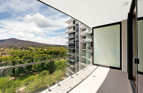 Astra Canberra Manhattan - Tourism Guide 11