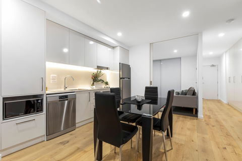 Astra Apartments Newcastle - Tourism Guide 2