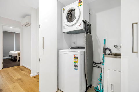 Astra Apartments Newcastle - Tourism Guide 16