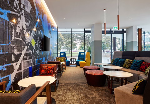 Holiday Inn Express Newcastle - Travel Search 5