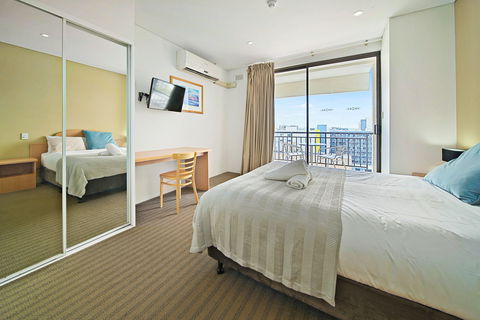 All Suites Perth - Tourism Guide 6