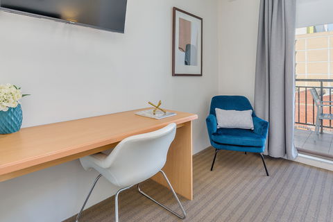 All Suites Perth - Tourism Guide 13