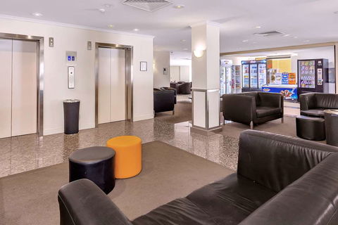Comfort Inn & Suites Goodearth - Cruises Travel 4