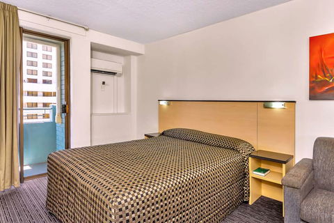 Comfort Inn & Suites Goodearth - Cruises Travel 5