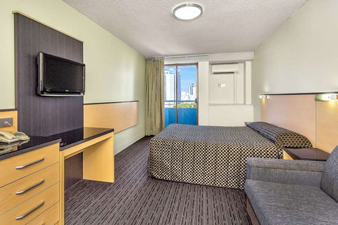 Comfort Inn & Suites Goodearth - Cruises Travel 14