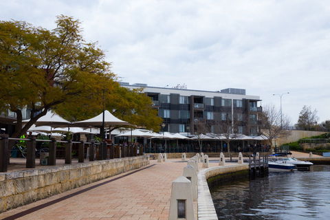 Regal Apartments - Cruises Travel 17