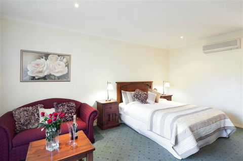 Best Western Crystal Inn - Tourism Guide 0
