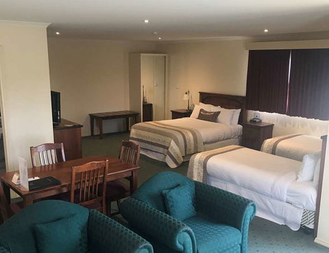 Best Western Crystal Inn - Tourism Guide 6