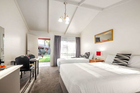 Quality Hotel Lakeside - Cruises Travel 4