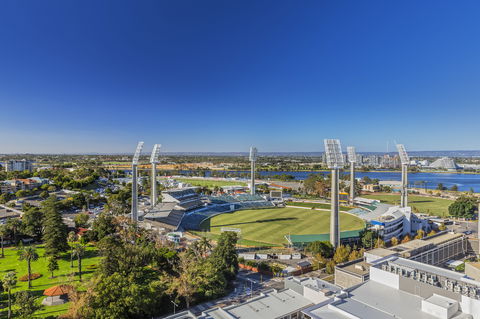 Fraser Suites Perth - Cruises Travel 0