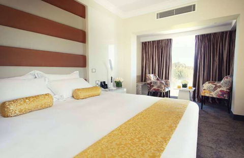 Swan River Hotel - Cruises Travel 6