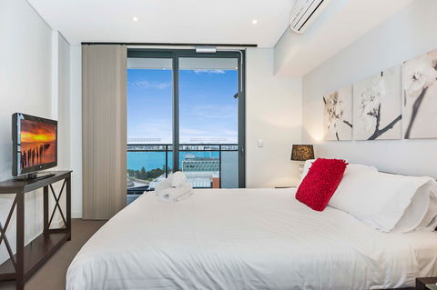 Astra Apartments Perth - Tourism Guide 12