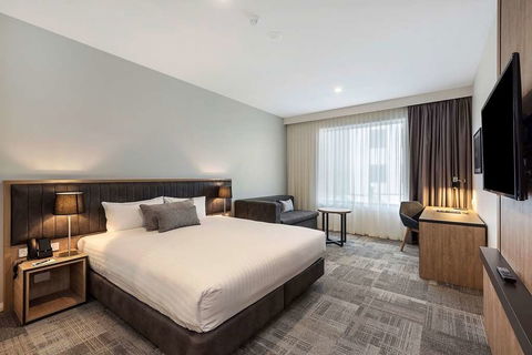 Ingot Hotel Perth, An Ascend Hotel - Cruises Travel 1