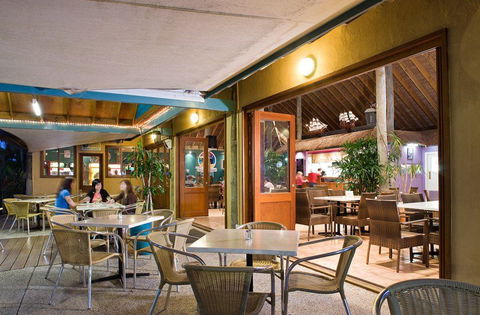 Treasure Island Resort And Holiday Park - Cruises Travel 3
