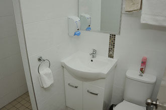 Sun Valley Motel - Travel Agents 3